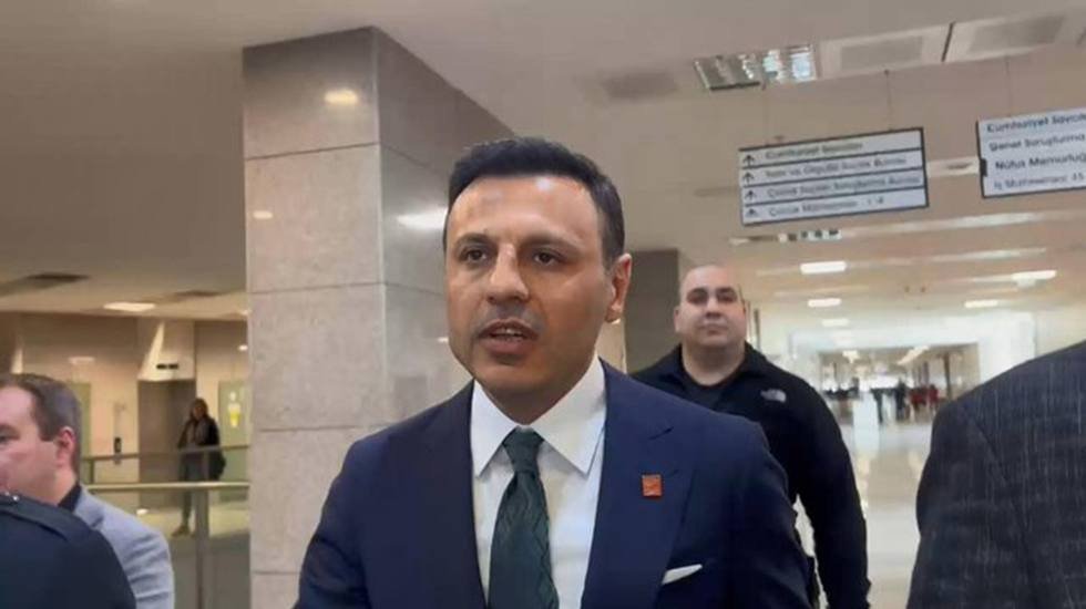 &Ouml;zg&uuml;r &Ccedil;elik ifade vermek i&ccedil;in adliyede&hellip;