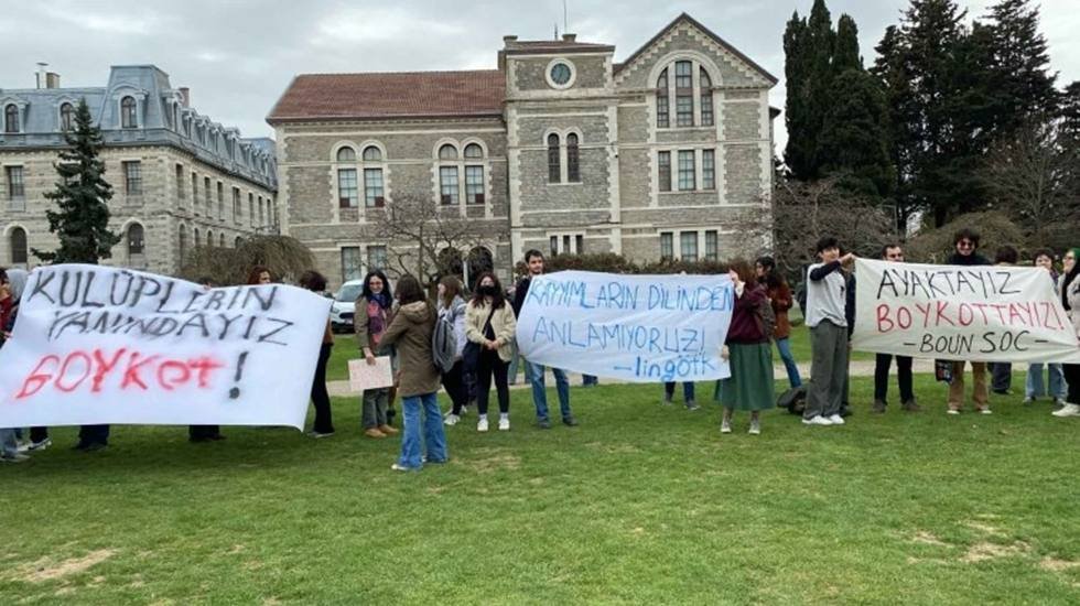 T&uuml;rkiye genelinde &uuml;niversitelerde &ouml;ğrencilerden boykot...