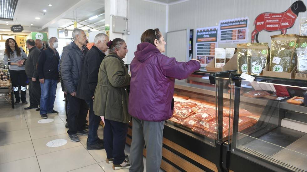 Uygun fiyatlı ete yoğun ilgi: 5 g&uuml;nde 28,9 ton satıldı