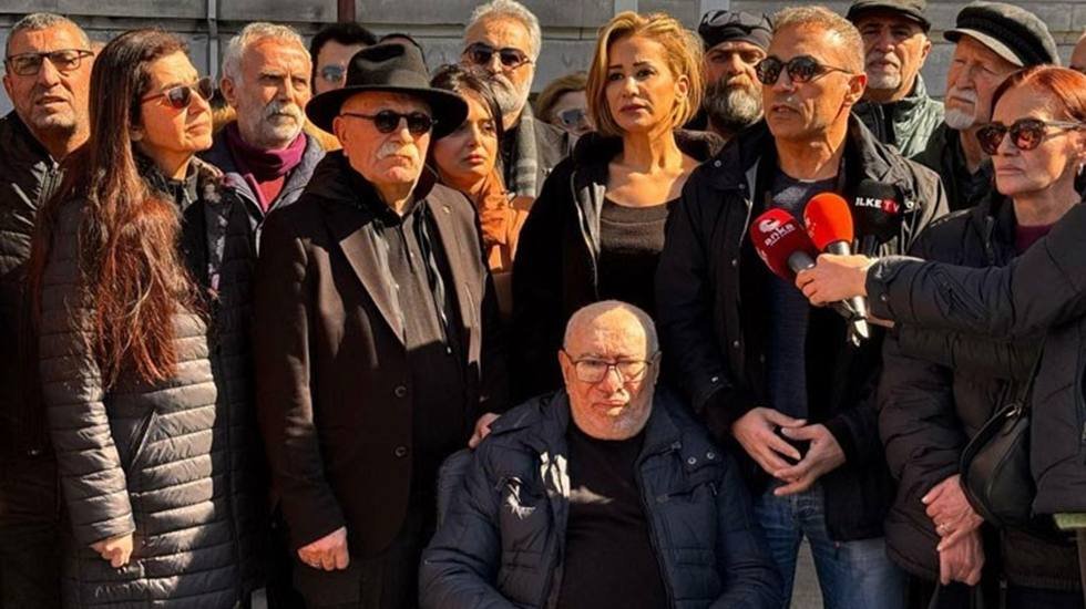 Yasaklanan filminin oyuncusu İlyas Salman: 'Saray'ın dalkavuğu olsaydım yasaklamazlardı'